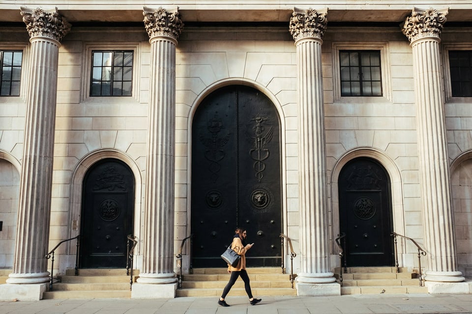 How Banks Can Leverage Banking As A Service (BaaS) to Stay Competitive